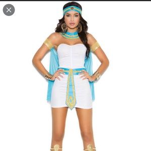 Cleopatra costume